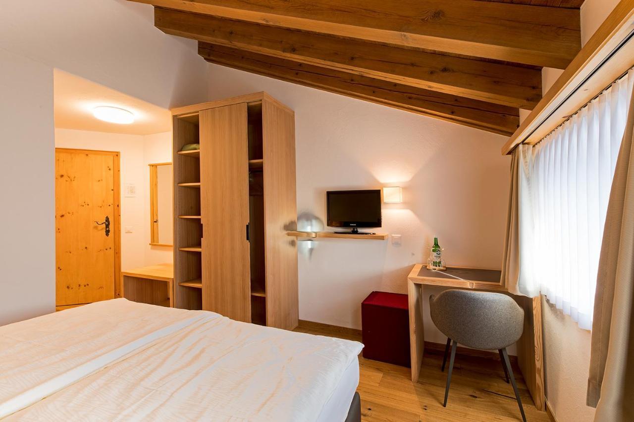 Hotel Saluver Челерина Экстерьер фото